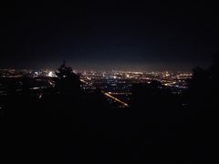 -鬼笑石后山停车场