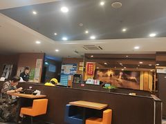 -阿香米线(大唐西市大润发店)