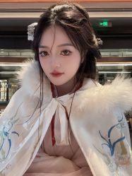 -一揽芳华汉服旗袍体验馆(拙政园店)