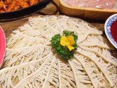 -旧街市鲜货老火锅(大光路店)