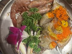 -明洞阿姨·韩式酱蟹烤肉·创意料理(方庄店)