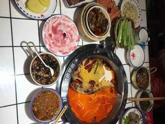 -贤合庄卤味火锅(勒泰中心店)