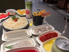 -海底捞火锅(新松江路店)