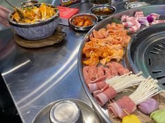 -哈哈碳都·牛肋条无限自助烤肉(宝龙店)