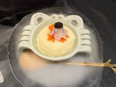 -蟹犇前•帝王蟹雪蟹(陆家嘴店)