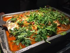 -里岛烤鱼(东港凯虹广场店)