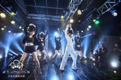 点击看大图 -OCEAN DANCE高空舞蹈室