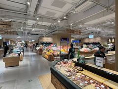 -七鲜超市(瑞虹天地太阳宫店)