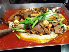 -鸣记脆皮烤鱼·海鲜烤鱼(亿合城店)