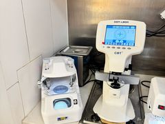 -优医视平价眼镜蔡司依视路折扣工厂店(十里堡店)