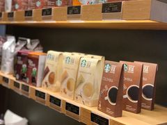 -星巴克(金华东阳银泰城店)