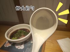 -呷佬·长沙手工米粉(金沙江路店)