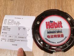 -The Habit Burger Grill 哈比特汉堡(复兴soho店)