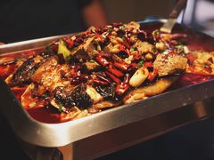 香辣黑豆花烤鱼-鸣记脆皮烤鱼·海鲜烤鱼(亿合城店)