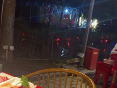 -二荆条·蜀鲜汇城市森林火锅