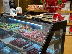 -七鲜超市(瑞虹天地太阳宫店)