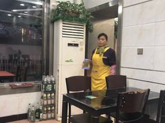 -芳芳餐厅(白沙路店)
