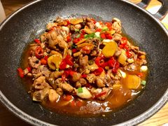 -爱碗亭·鲜炒湖南菜(壹城中心店)