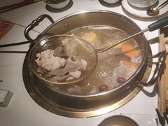 -牛人日志·鲜牛肉骨汤火锅(万科里瑧店)