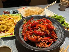 -肥肥虾庄·金牌油焖大虾(东湖欢乐谷店)