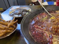 -黄潇洒老火锅(九眼桥宏济巷店)