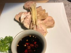 -穹六人间 people 6(岳阳路店)