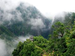 -苍山世界地质公园·石门关大峡谷