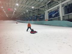 -乔波室内滑雪场