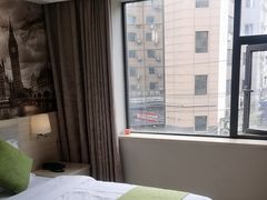 -海悦缤纷酒店(成都四川大学望江校区店)