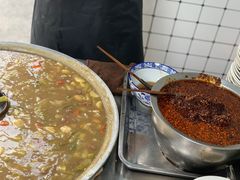 -刘老虎肉丸糊辣汤(总店)