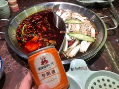 菌香鸳鸯锅-晓宇重庆火锅(赛格国际购物中心店)