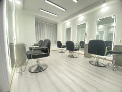 点击看大图 -LILI·HAIR SALON理理造型