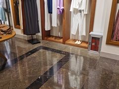 -Massimo Dutti(曲江银泰店)