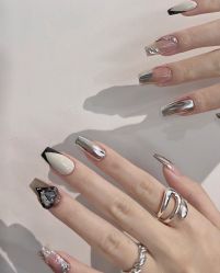 -LILY NAILS美甲美睫