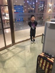 -汪正影业素摄儿童摄影工作室(星摩尔购物中心店)