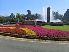 -亚龙湾中心广场