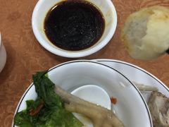 -濠轩阁特色生蚝火锅(水湾路店)