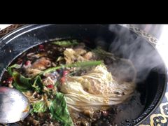 -符缸酸菜鸡(华阳店)