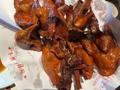 -鸽子侯·家宴·平价海鲜(绿地店)