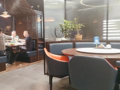 -湖畔鲁菜·二十年老字号餐厅(大明湖店)