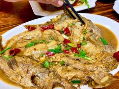 红烧杂鱼-老地方海鲜坊(步行街店)