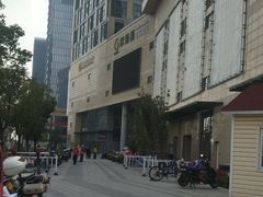 -圆融购物中心(南天成路店)