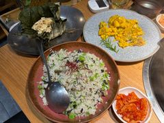 -一朵菌·野生菌探索家火锅(南亚店)