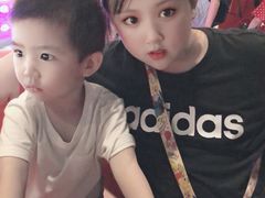 -蓝精灵乐园·世茂精灵之城主题乐园