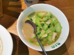 -费大厨辣椒炒肉(万家丽一店)