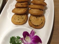 芝士葱油饼-新白鹿餐厅(城西银泰城店)