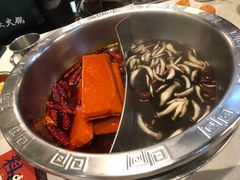 -憨铁匠老火锅(龙岗万科里店)