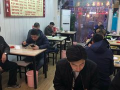 大堂-鹍记特色牛杂面