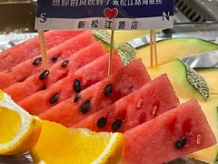 -海底捞火锅(新松江路生日主题店)