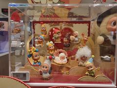 -泡泡玛特POPMART(苏州诚品生活店)